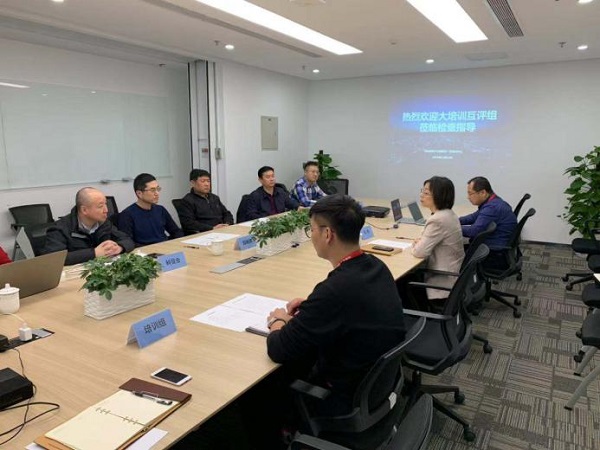 1543802748279605.jpg 1.jpg